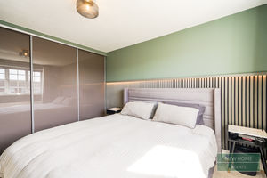 Photo 19- click for photo gallery